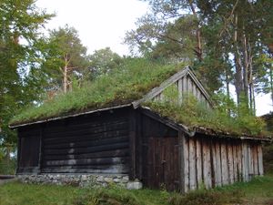 7288 RM Tresfjordstua fraa Kyrkjesylte.jpg
