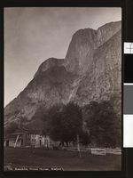 179. 736. Romsdalen, Øveraas Skydsst., Erisfjord - no-nb digifoto 20151109 00141 bldsa AL0736.jpg