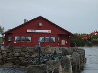 6. 7543 Ferjekiosken paa Edeya oktober 2008.jpg