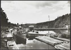 DS «Turisten» i Brekke sluser i Haldenkanalen, Østfold