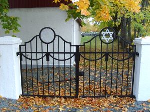 7604 Den jodiske gravlunden i Trondheim.jpg