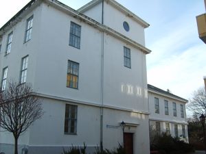 7636 Langveien ungdomsskole.jpg