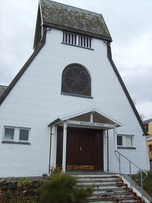 7653 St. Eystein kirkje i Kristiansund.jpg