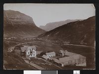 37. 79. Skogstad, Valdres - no-nb digifoto 20130207 00017 bldsa FA1049.jpg