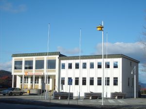 8710 Hemne kommunehus.jpg