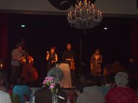 3. 9237 Unni Boksasp m ensemble paa Soer-Tustna.jpg