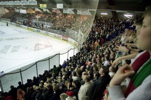 A16 ASKERHALLEN 2002.jpg