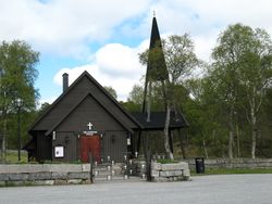 Fjellgardane kyrkje. Foto: Siri Johannessen (2013)