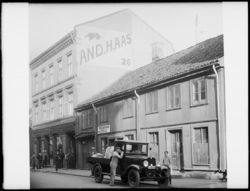 Karl XIIs gate 24 og 26. Foto: Ukjent / Nasjonalbiblioteket