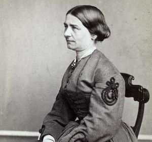 Aasta Hansteen ca 1865.jpg