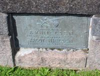 100. Adolf Kristoffer Nielsen gravminne Haslum.jpg