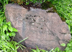 Adolph Kielland gravminne Ullern.jpg