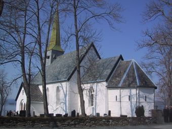 Alstadhaug kirke.JPG