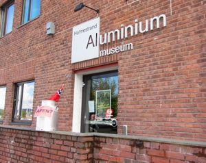 Aluminiummuseet Holmestrand inngang 2013.jpg