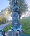 Amalie Skram statue Bergen.jpg