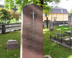 Amund Lammers gravminne Kongsberg.jpg