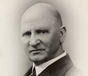 Andreas Sundt var en av brødrene bak bedriften, og utviklet selv dreiemaskinen som var dens viktigste produkt. Foto: Ukjent/Oslo Museum.