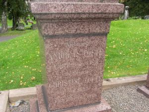 Andreas Tofte gravminne.jpg