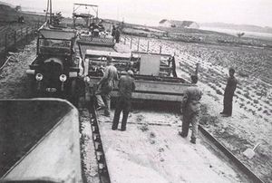 Anlegg av betongbane Sola 1943.jpeg