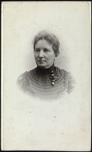 Anna Davidsen portrett.jpg