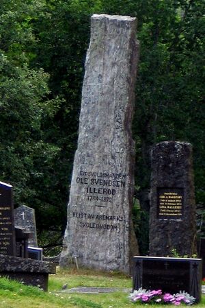 Aremark, bauta over Ole Svendsen Iglerød IMG 1227.JPG