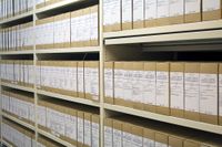 Arkivbokser i magasin. Foto:Birgit Stølen, Bergen Byarkiv, 2007