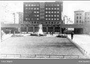 Arne Garborgs plass 1942 A-20145 Uaa 0011 026.jpg