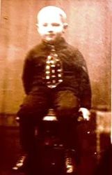 Arne Hoel som liten.