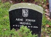 Blindeforbundets merke på generalsekretærs gravminne, Vestre gravlund, Oslo. Foto: Stig Rune Pedersen