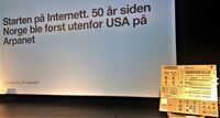 Starten på Internett. Til høyre en front fra IBM 360.