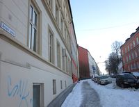 Arups gate i 2012. Nr. 2 nærmest på venstre side, nr. 3 på høyre side.