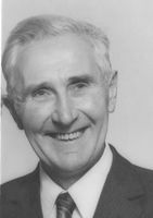 1955 og 1966-1970: Asbjørn Pettersen startet sin "karriere" som styremedlem og måtte trå til i 1955, samt at han ble valgt i 1966 -1970 Ukjent fotograf.