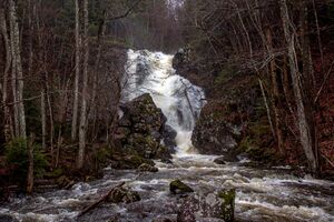 Asker Tveiterfossen 02 181203.jpg