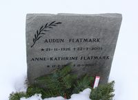 Gravminnet til Audun Flatmark, lege og pioner innen organtransplantasjon. Foto: Stig Rune Pedersen