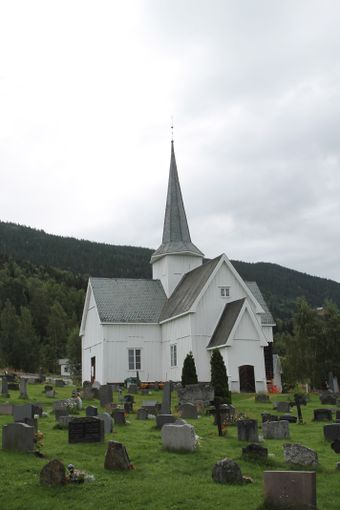 Aurdal kyrkje 01.JPG