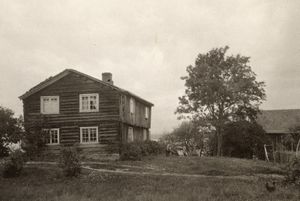 Auren (Ouren), Oppland - Riksantikvaren-T137 01 0044.jpg