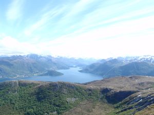 Austefjorden (Volda) mot E fra Tua Folkestad.JPG