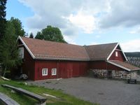 Driftsbygningen på Bånkall gård. Foto: Stig Rune Pedersen