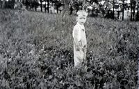 Bård i eplehaven 1938.