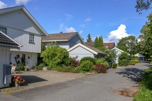 Bærum Biellumveien 230828.jpg