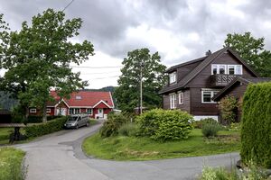 Bærum Brekketunet 230704.jpg