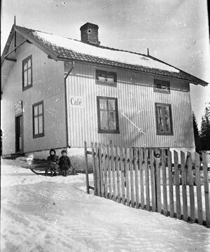 Bakerieiendommen Haugland på Bøverbru 1909-1910.jpg