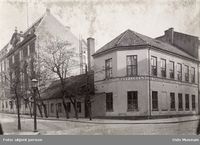 Bankplassen 1, E. Christophersens Cafe & Restaurant (Engebret Cafe), ant. 1899 Foto: Ukjent