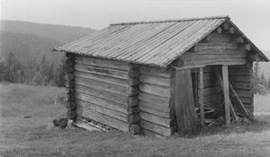Barskjulet, Hedmark - Riksantikvaren-T106 01 0117.jpg