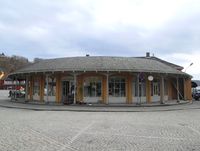 Basarene i Halden, oppført 1883, rehabilitert 1986. Foto: Stig Rune Pedersen