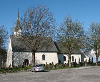 Berg kirke (Halden) syd.jpg