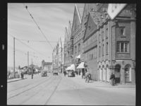 433. Bergen. Bryggen. - no-nb digifoto 20150316 00168 NB MIT FNR 10358 B.jpg