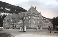 Bergen stasjon, oppført 1909-1913. Foto: Hermann Christian Neupert/Nasjonalbiblioteket