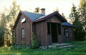 Bergshaugen Snertingdal 1997.jpg