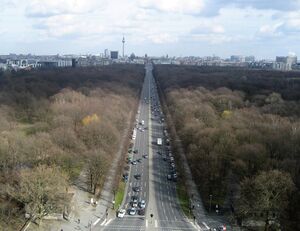 Berlin utsikt fra Siegessäule 2008.jpg